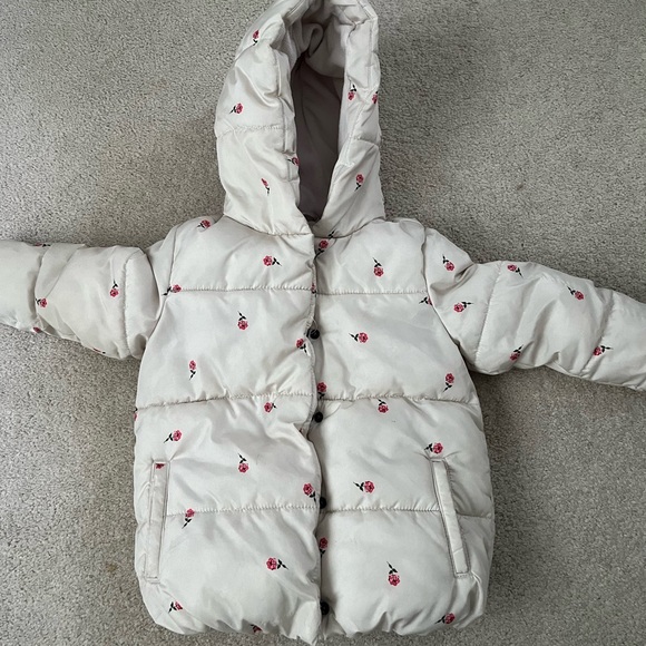 Old navy size 4 - Picture 1 of 3